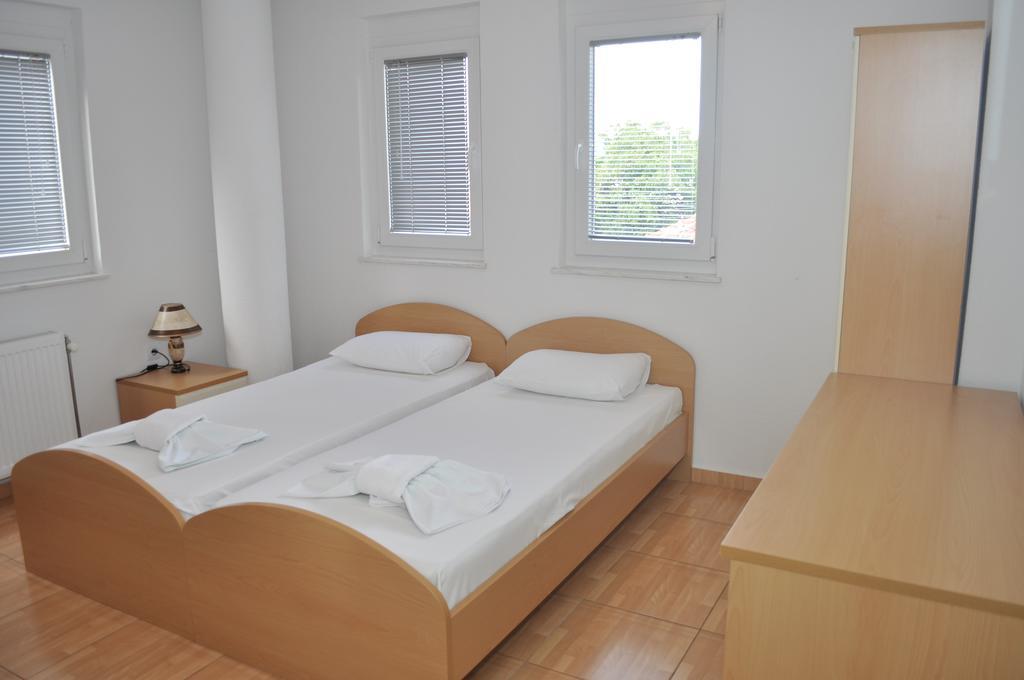 Guest House Miranda Охрид Екстер'єр фото