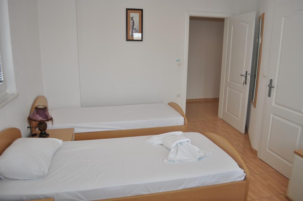 Guest House Miranda Охрид Екстер'єр фото